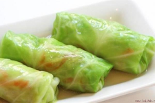 Bắp cải cuốn thịt 